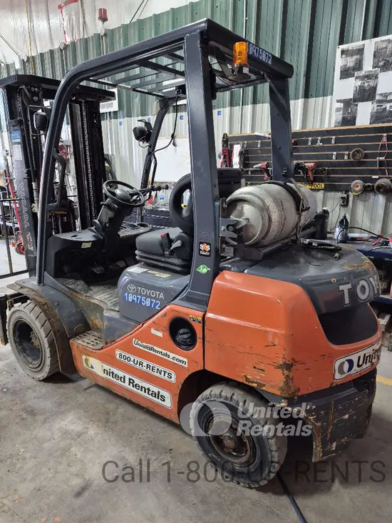 2019 Toyota 8FGU25 Warehouse Forklift