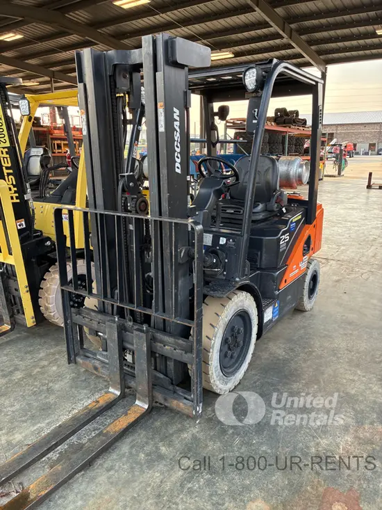 2021 Doosan G25N-7DF Warehouse Forklift