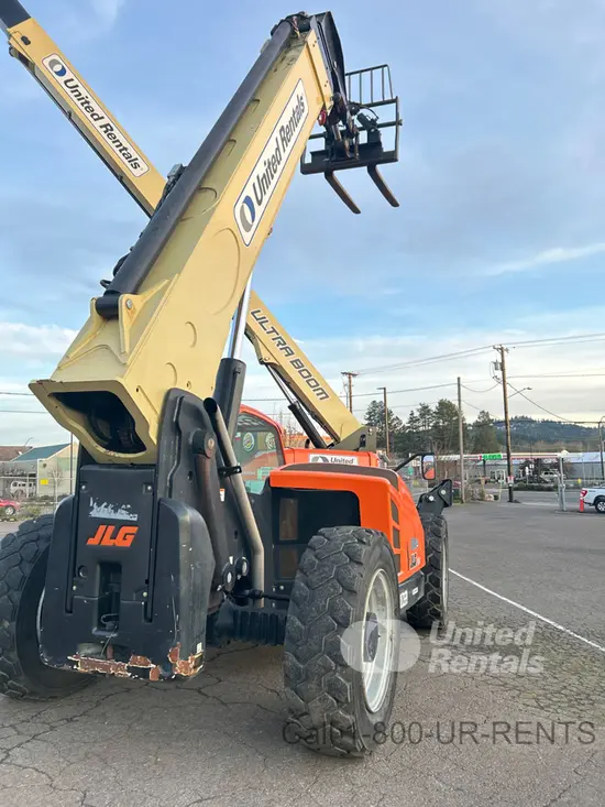 2018 JLG 1055 Forklift
