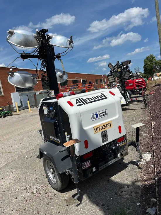 2018 Allmand NIGHT LIGHT V Portable Light Tower