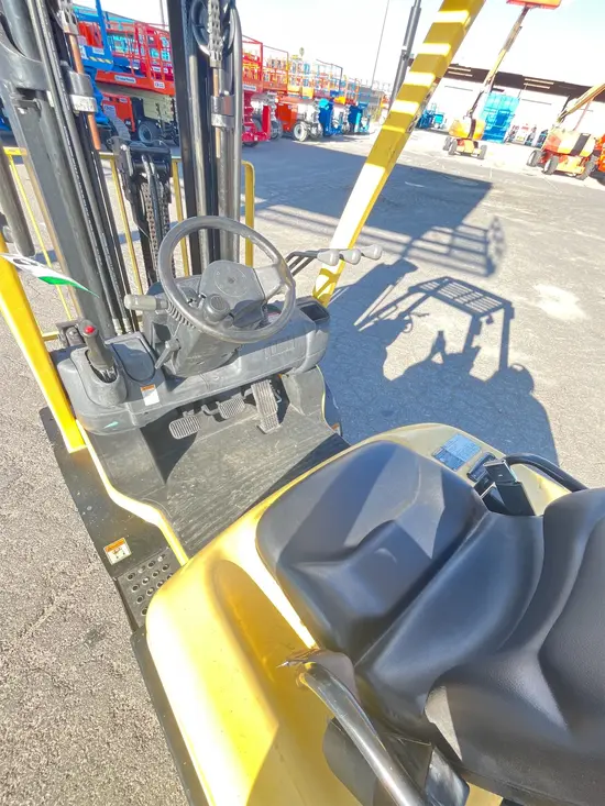 2018 HYSTER H50XT Warehouse Forklift