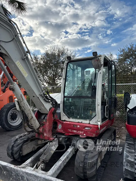 2021 Takeuchi TB370CR Mini Excavator