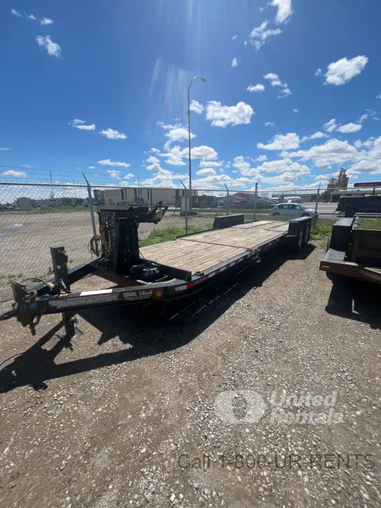 2016 Towmaster T-12DT 18' Trailer