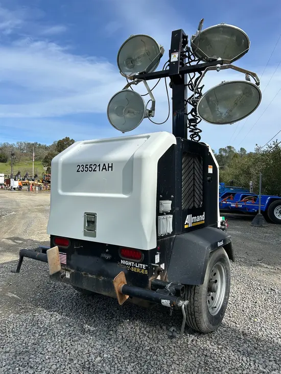 2019 Allmand NLV-ML3EC Portable Work Light