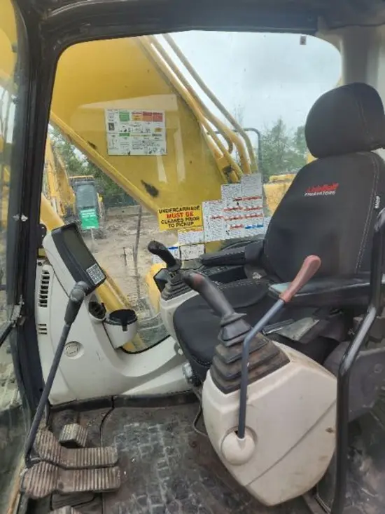 2019 Kobelco SK210LC Excavator