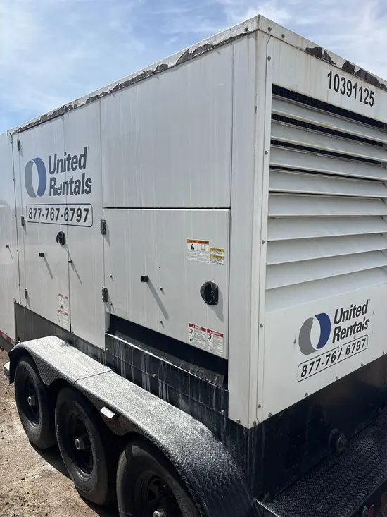 2015 Cummins C300D6R Diesel Generator