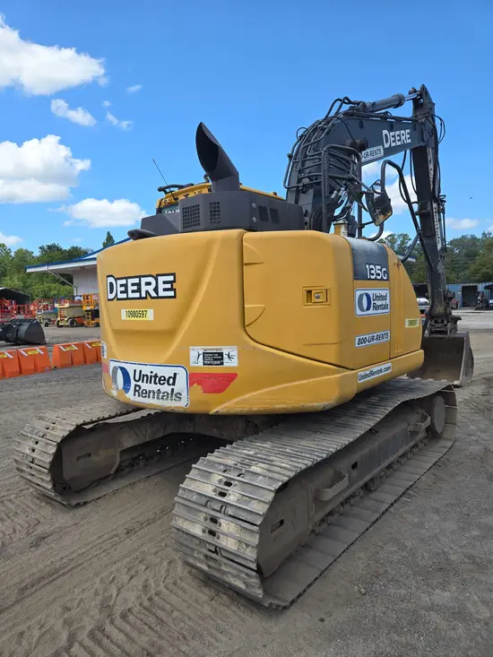 2019 John Deere 135G Excavator