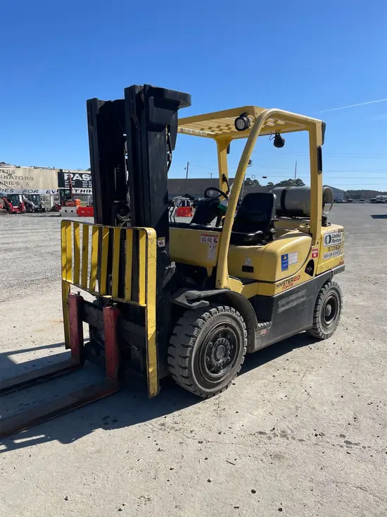 2016 HYSTER H80FT Warehouse Forklift