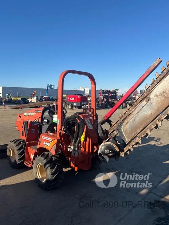 2018 Ditch Witch RT45 Trencher