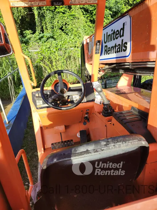 2016 SKYTRAK 6042 Forklift