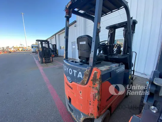 2013 Toyota 8FBCU20 Warehouse Forklift