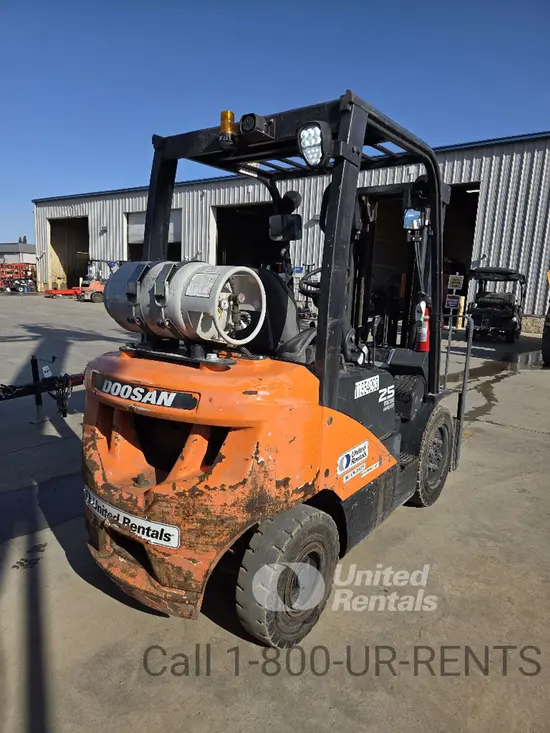 2022 Doosan G25P-7DF Warehouse Forklift