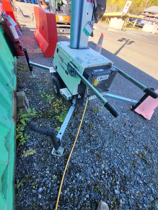 2022 Generac PLT240