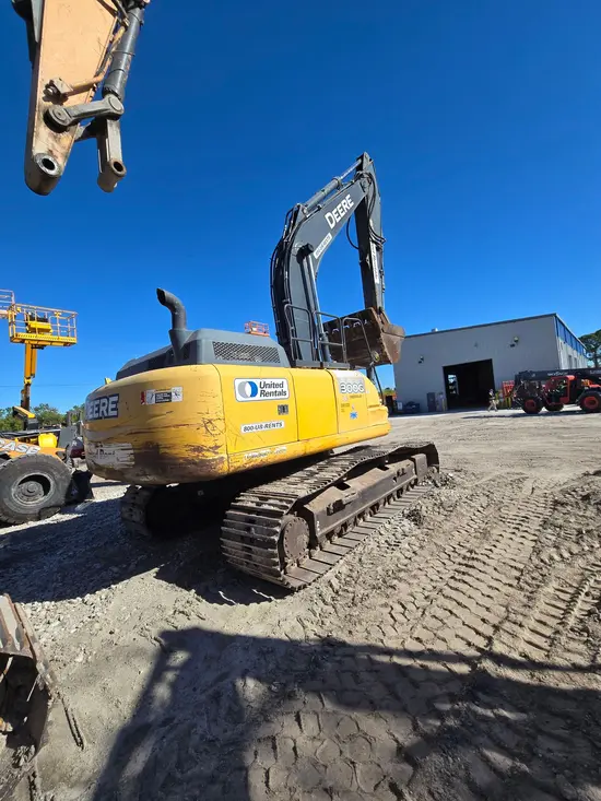 2018 John Deere 300G LC Excavator