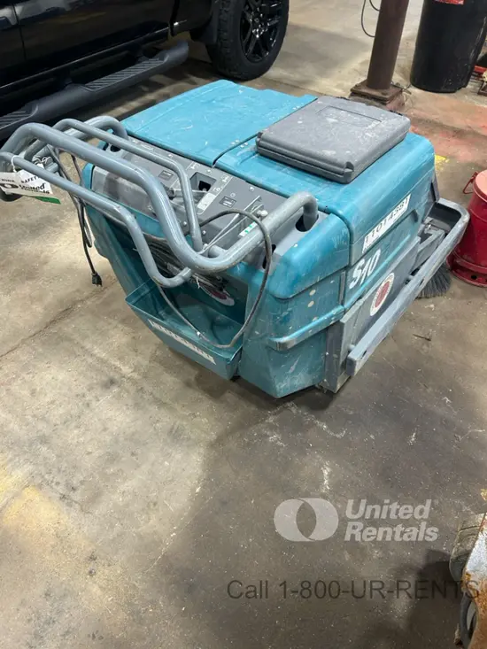 2019 Tennant M-S10 Sweeper