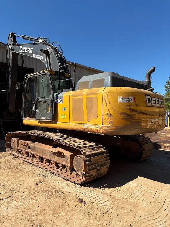 2019 John Deere 300G LC Excavator