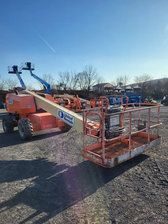 2017 JLG 600S Boom Lift