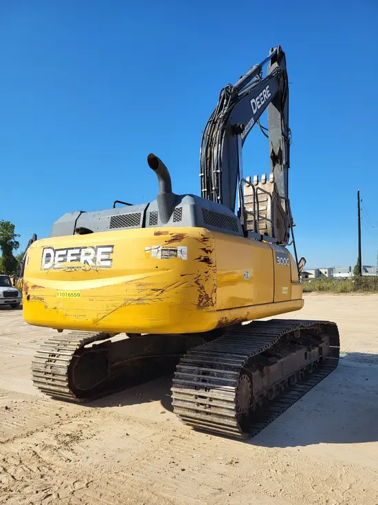2019 John Deere 300G LC Excavator