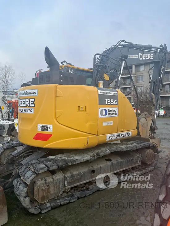 2020 John Deere 135G Excavator