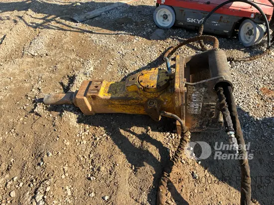 2021 Epiroc SB 452 Attachment