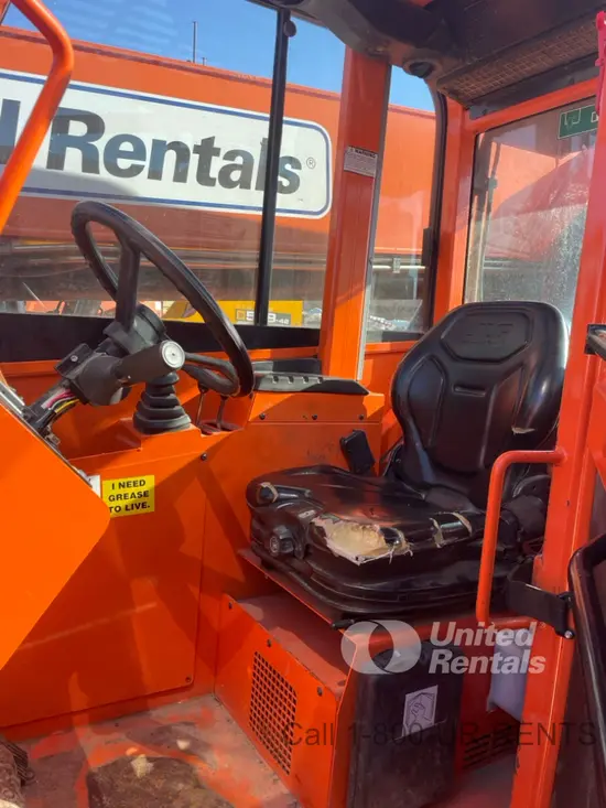 2018 SKYTRAK 8042 Forklift