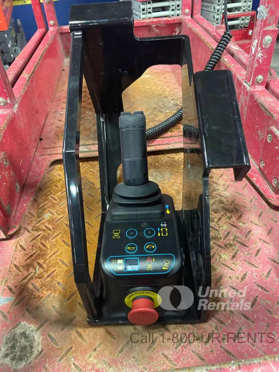 2018 MEC MICRO 19 Scissor Lift