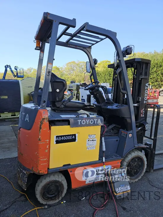 2019 Toyota 8FBCU25 Warehouse Forklift