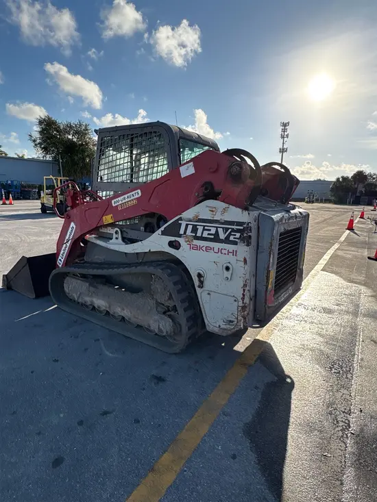 2018 Takeuchi TL12V2-CR Track Loader