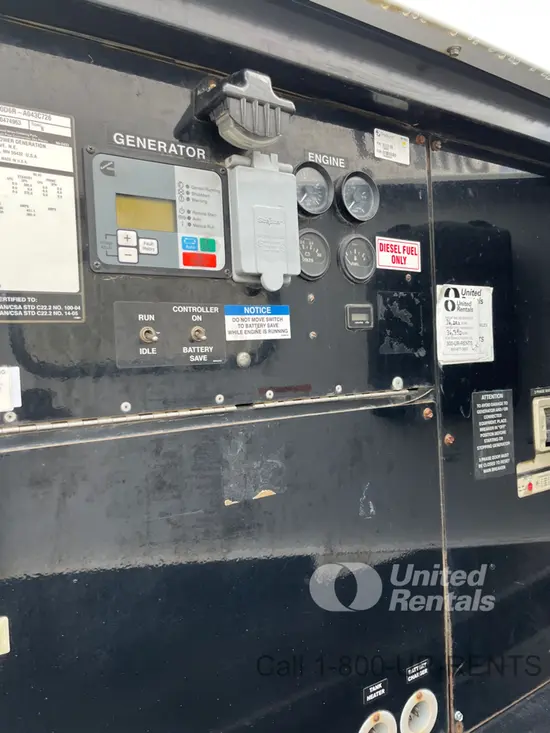 2013 Cummins C300D6R Diesel Generator
