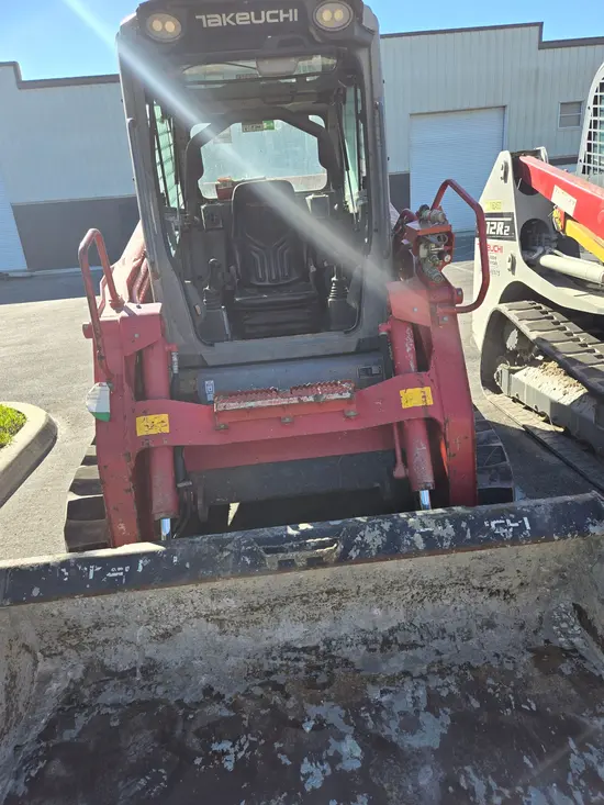 2020 Takeuchi TL12V2-CR Track Loader