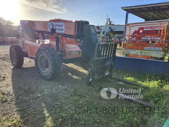 2016 SKYTRAK 6042 Forklift