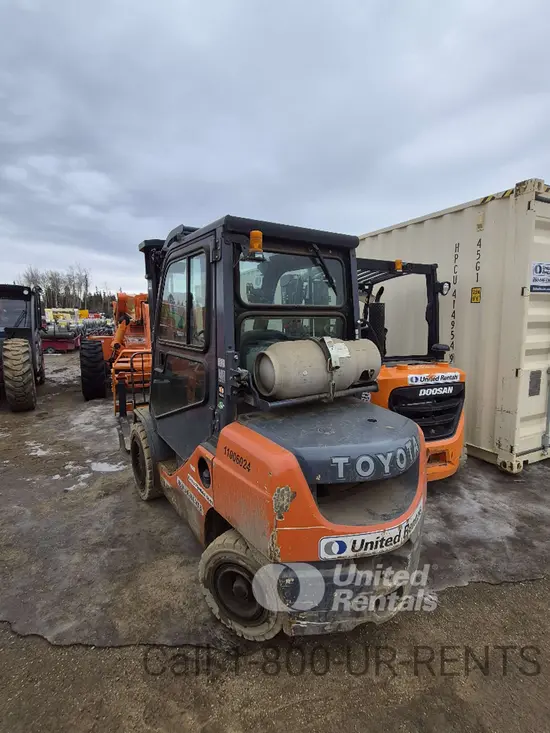 2019 Toyota 8FGU30 Warehouse Forklift
