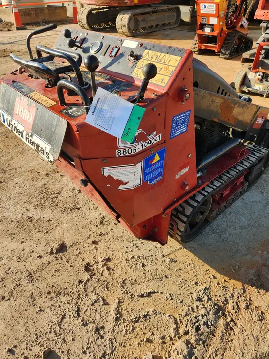 2019 Toro TX427 Track Loader