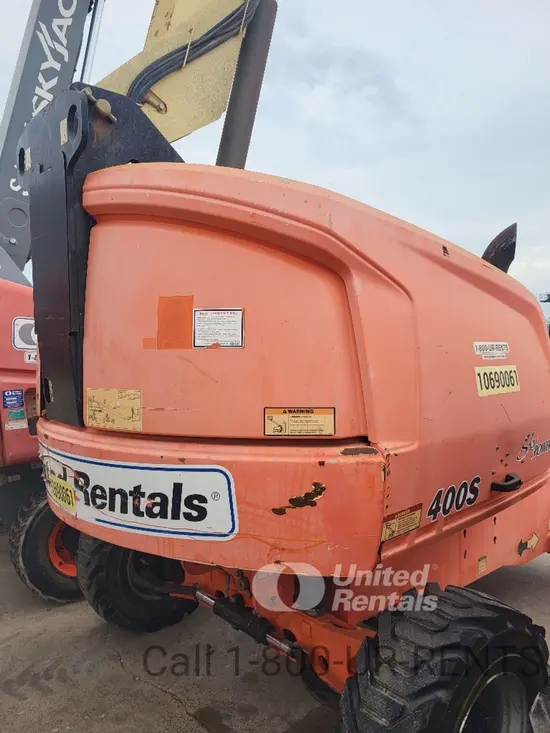 2017 JLG 400S Boom Lift