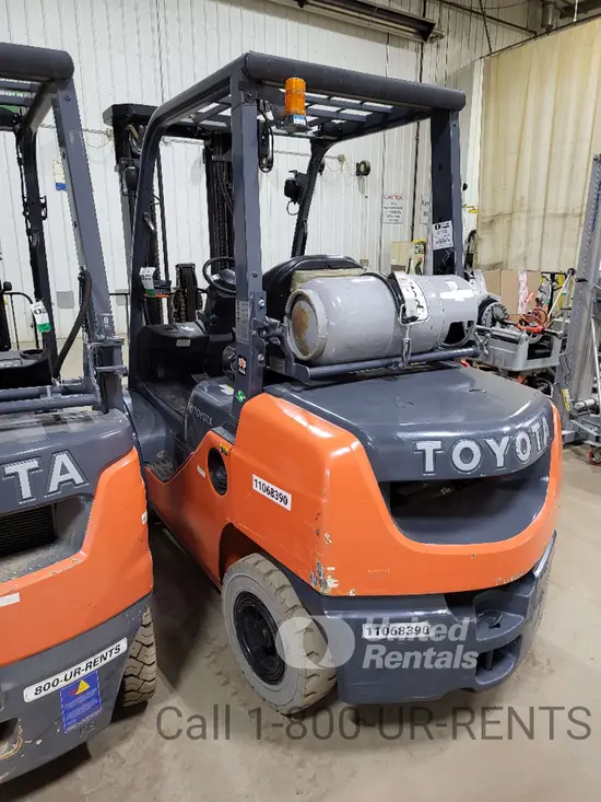 2020 Toyota 8FGU30 Warehouse Forklift