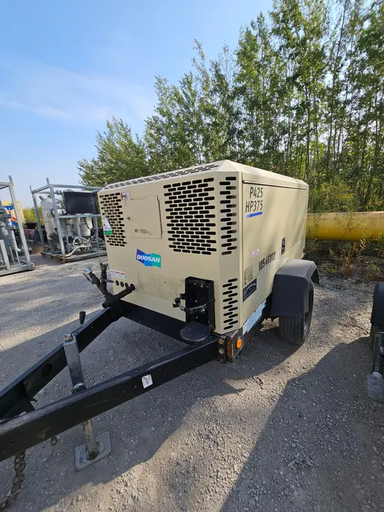 2016 Doosan P425HP375WCUT4I Air Compressor