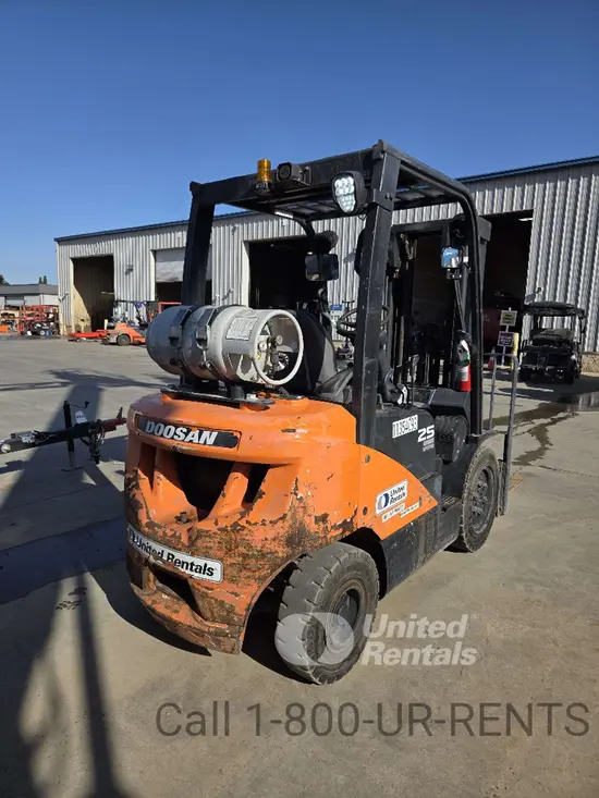 2022 Doosan G25P-7DF Warehouse Forklift