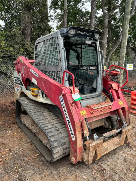 2018 Takeuchi TL12V2-CR Track Loader