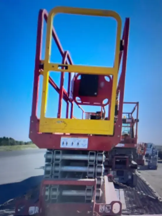 2018 MEC MICRO 19 Scissor Lift