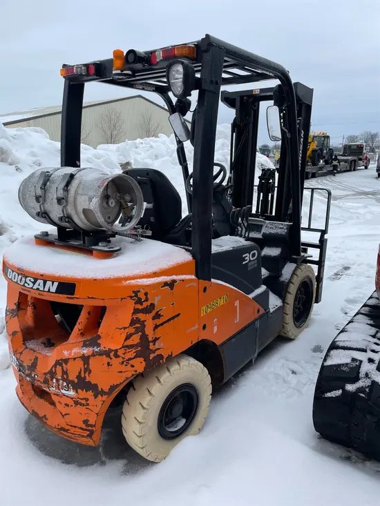 2019 Doosan G30P-7DF Warehouse Forklift