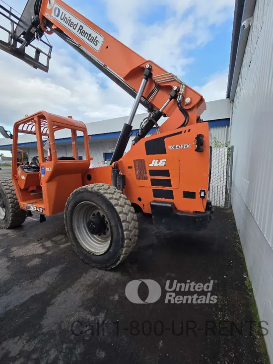 2018 SKYTRAK 8042 Forklift