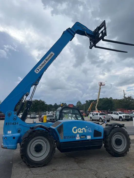 2017 Genie GTH-844D Forklift