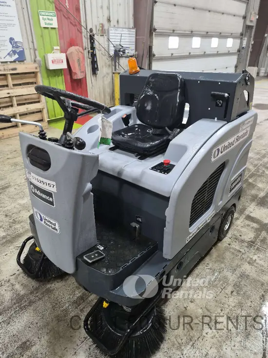 2022 Clarke SW4000 49 Sweeper