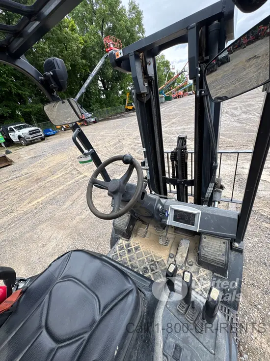 2022 Doosan G25E-7DF Warehouse Forklift