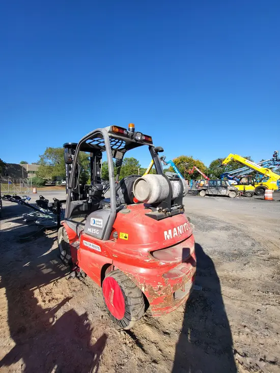 2019 MANITOU MI25G Warehouse Forklift