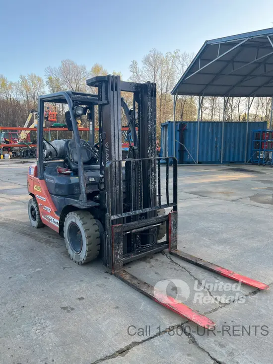 2020 Toyota 8FGU25 Warehouse Forklift