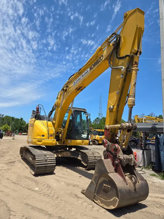 2020 Kobelco SK230SR-5 Excavator