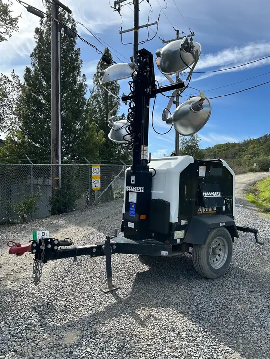 2019 Allmand NLV-ML3EC Portable Work Light