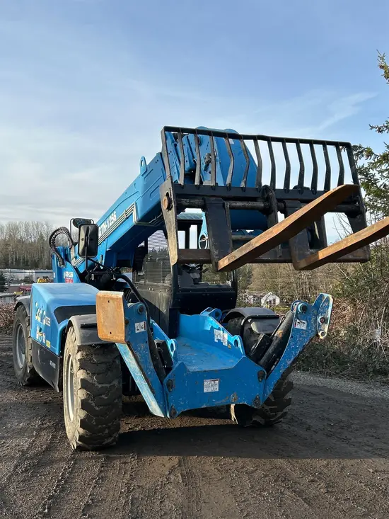 2018 Genie GTH-1256 Forklift