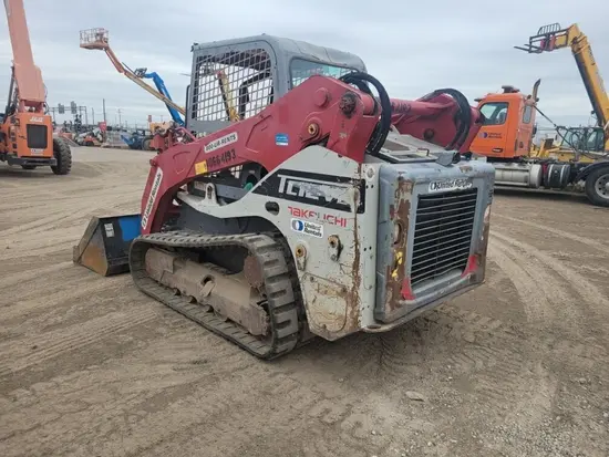 2017 Takeuchi TL12V2-R Track Loader